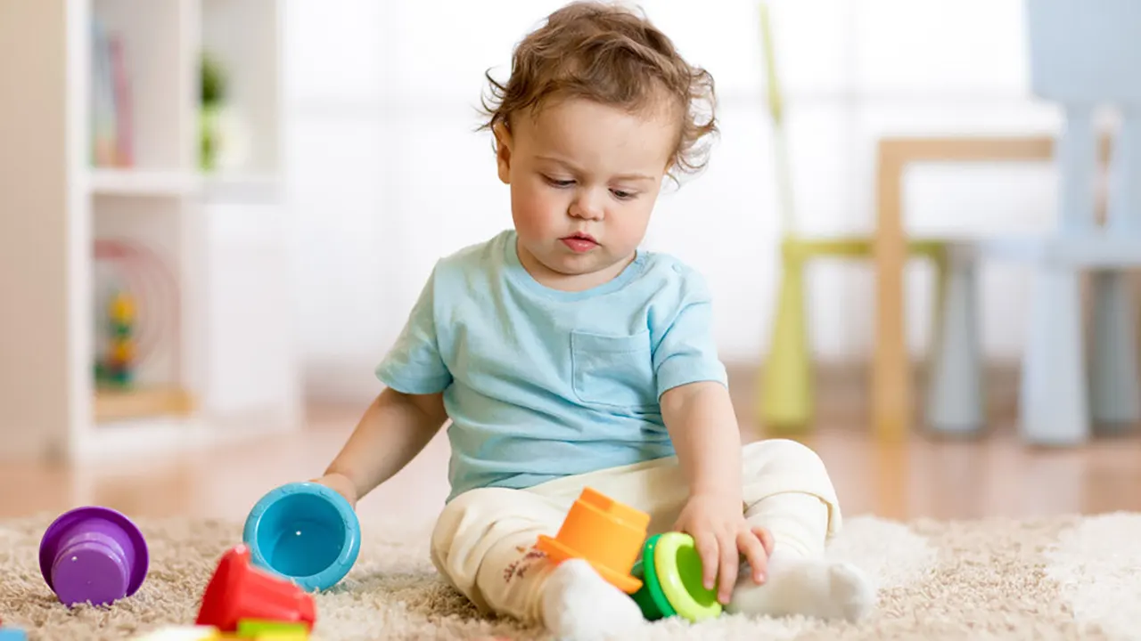 baby self play